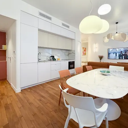Montmartre Chic Luxury 3br 8pax Clim Apartment *